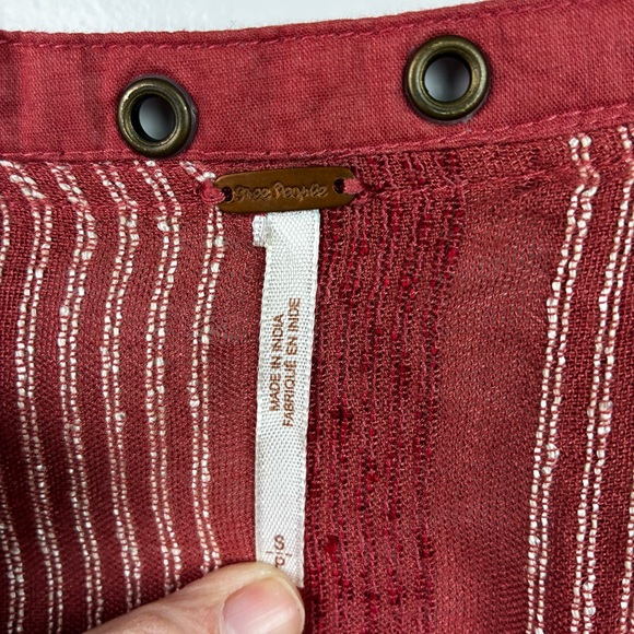 Free People Against All Odds Desert Sun Blouse Grommet V-Neck - Picture 6 of 7